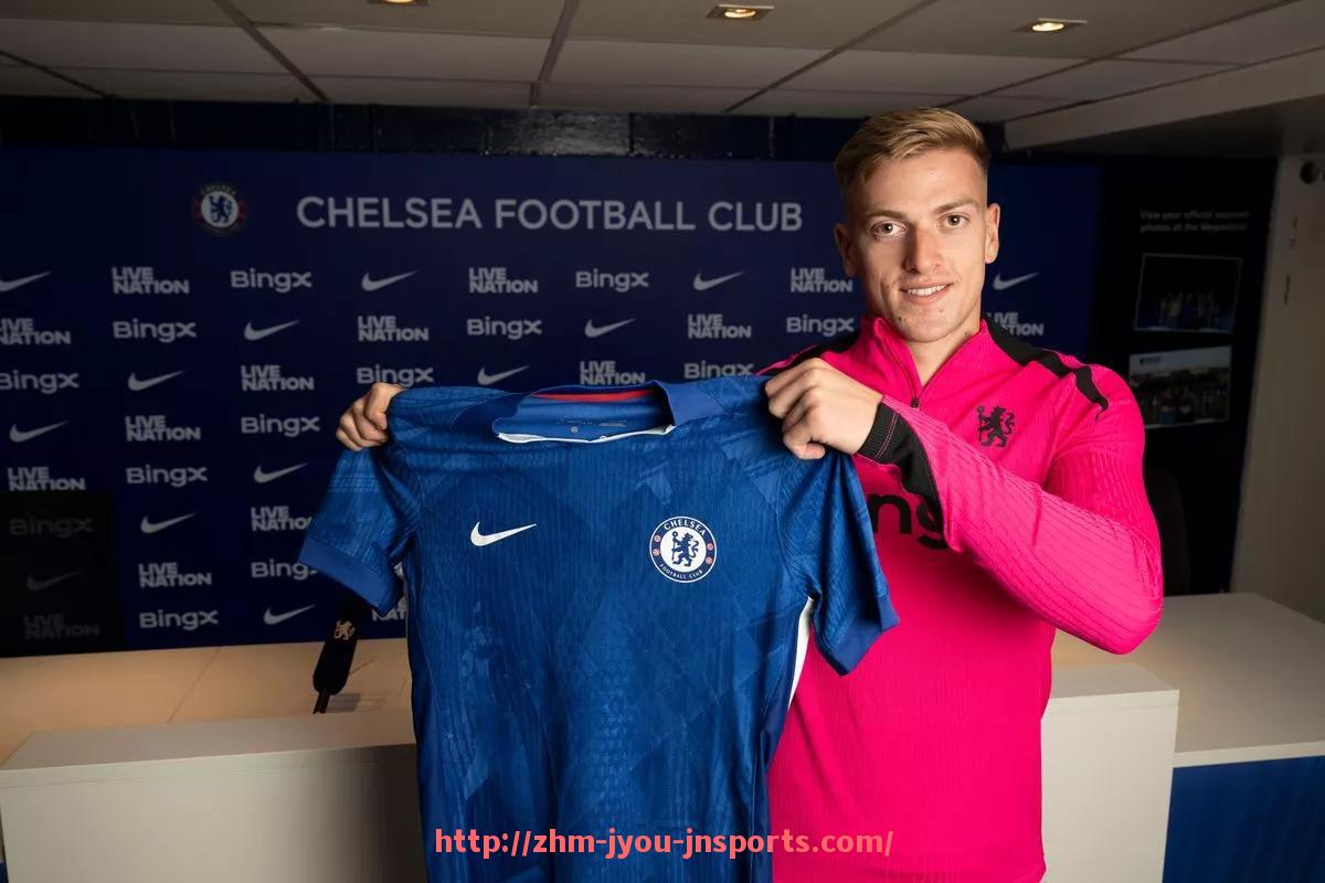 jiuyou九游娱乐-欧冠联赛中德甲球队制造爆冷的经典比赛回顾